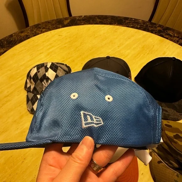 Stylish Men's Cap Collection Bundle - Picture 2 of 11